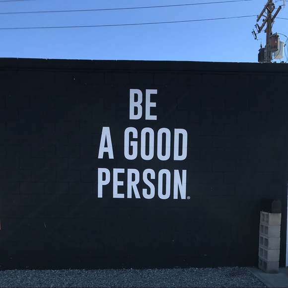 Meet your Posher, Tatiana - Picture 3 of 4